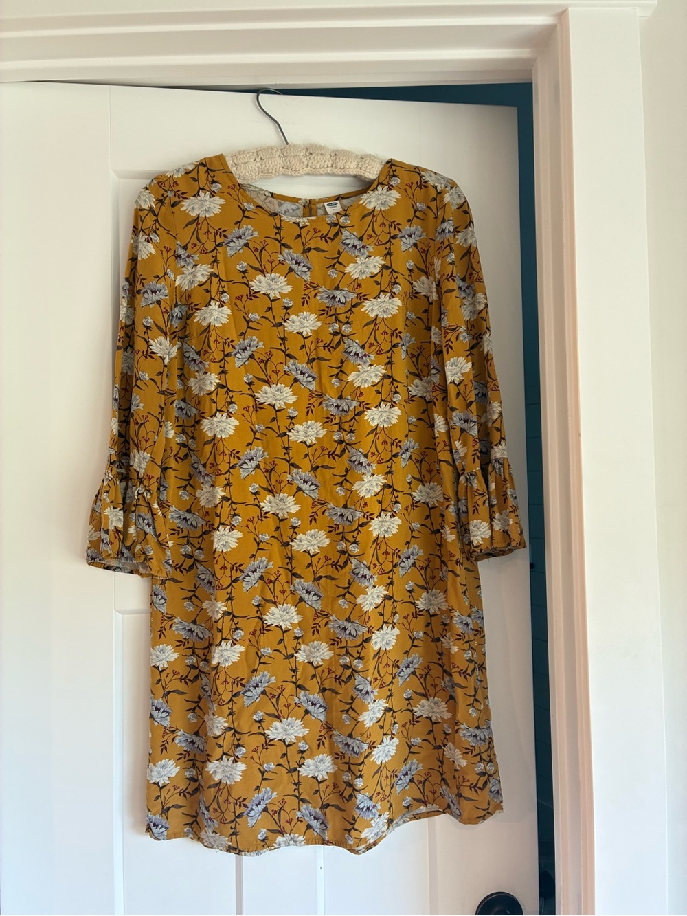 Old Navy cottagecore golden yellow autumn floral dress long sleeve knee length M